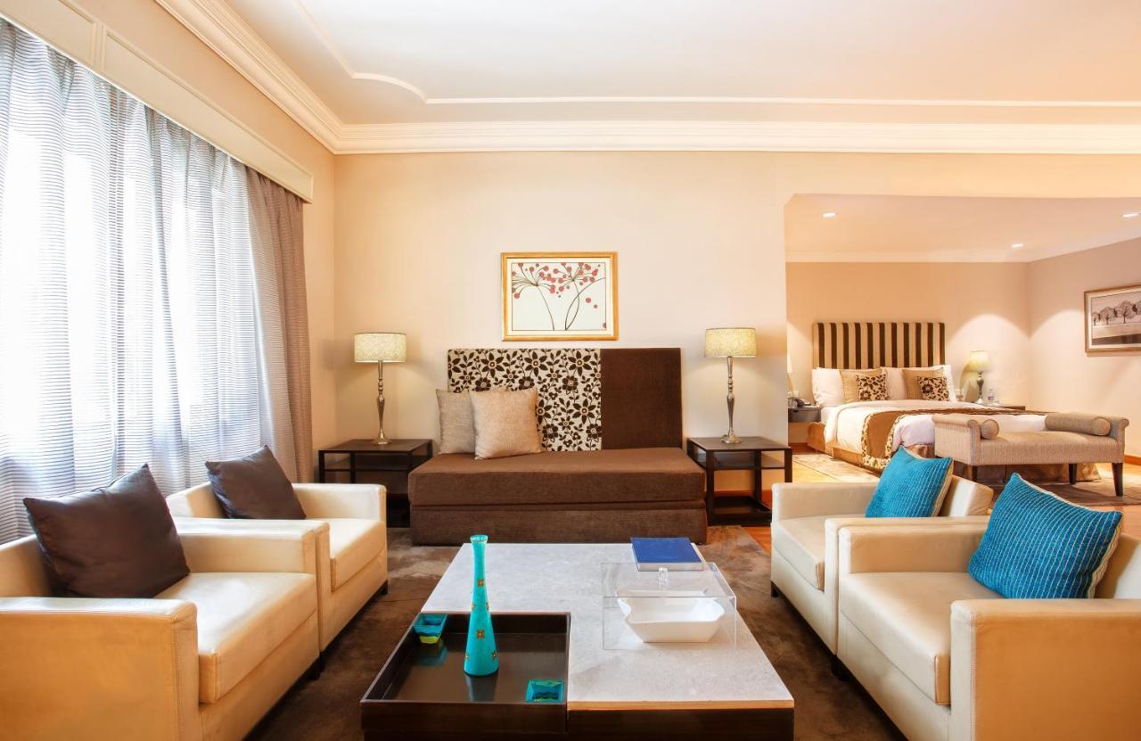 The Claridges New Delhi Hotel Luaran gambar Suite at the Taj Mahal Palace, Mumbai