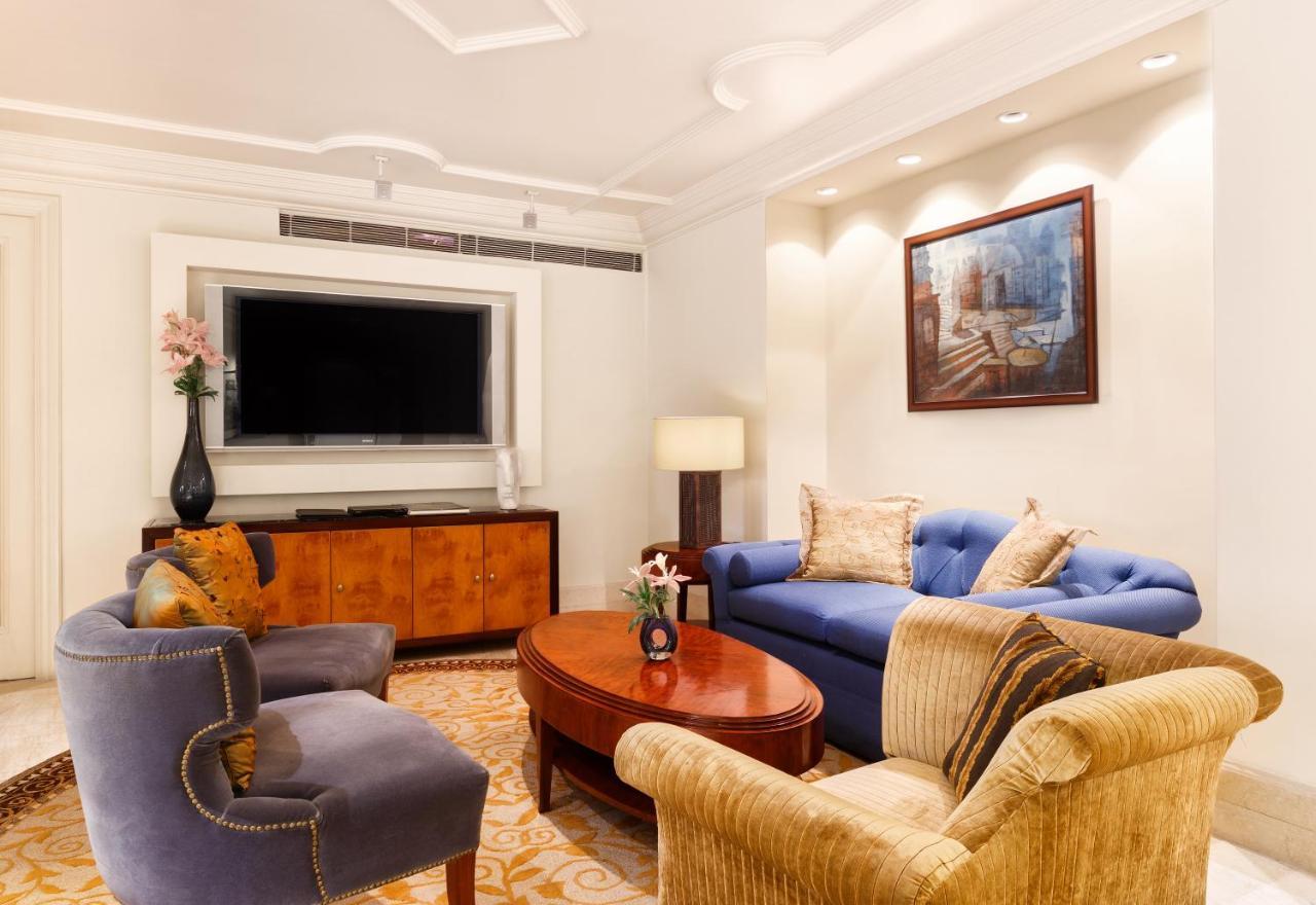 The Claridges New Delhi Hotel Luaran gambar Living room